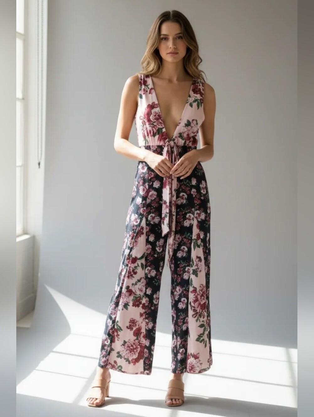 Bebe Size Small Floral Romper Flowers Pink